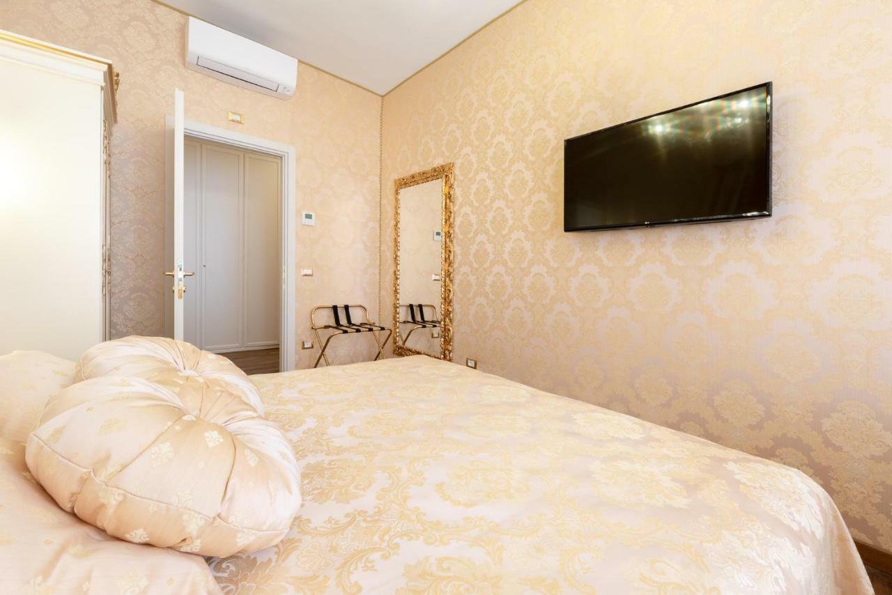 Guest house Canal View San Marco Luxury Venice